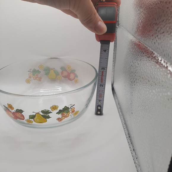 KIG Malaysia Serving Bowls Set of 2 Fruit and Floral pattern - Picture 7 of 7